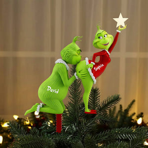 Cheeky Kisses Couple Christmas Tree Topper - Personalized Gift For Couples 04OHLU191125