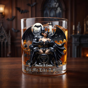 Cheeky Couple Round Glass - Personalized Gifts For Couple 06PADH110726