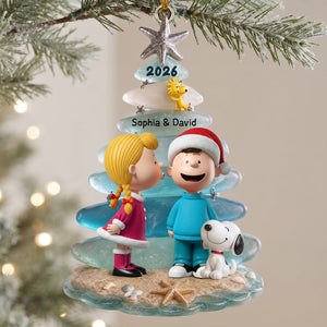 Sweet Kisses Couple Ornament - Personalized Gift For Couples 06NALU010826