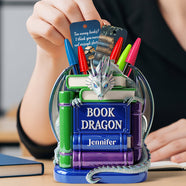 Book Dragon Wooden Pen Holder – Personalized Gifts for Book Lovers 02naqn010825