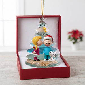 Sweet Kisses Couple Ornament - Personalized Gift For Couples 06NALU010826